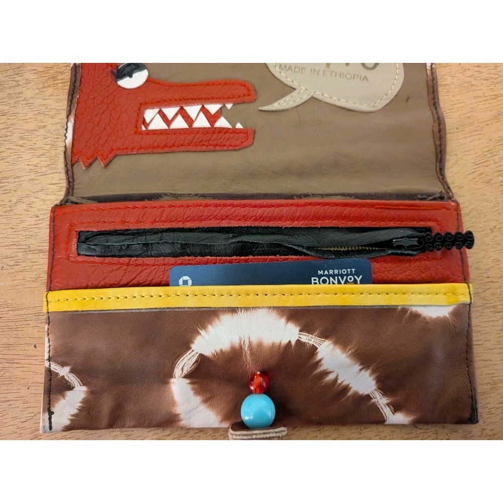 Taytu Ethiopia Brown Tie Dye Leather Monster Clutch Wallet Bead Closure - Picture 9 of 12